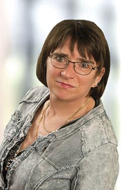 Andrea Toth
